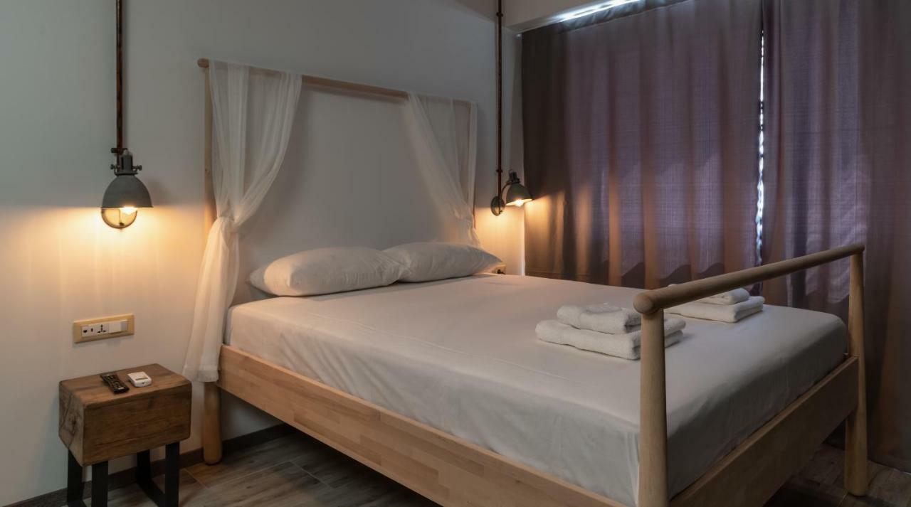 Superb Industrial Style Lodge Heart Of אתונה מראה חיצוני תמונה