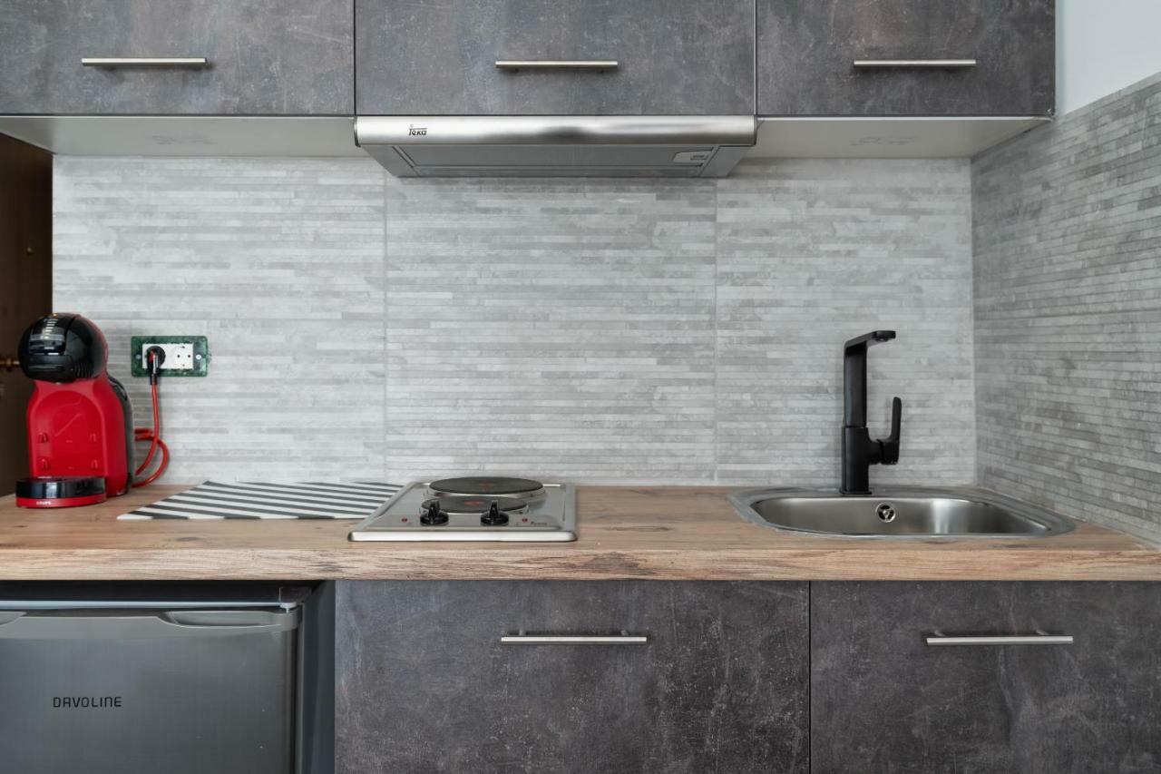 Superb Industrial Style Lodge Heart Of אתונה מראה חיצוני תמונה