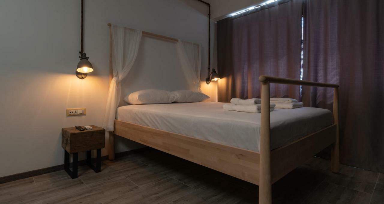 Superb Industrial Style Lodge Heart Of אתונה מראה חיצוני תמונה